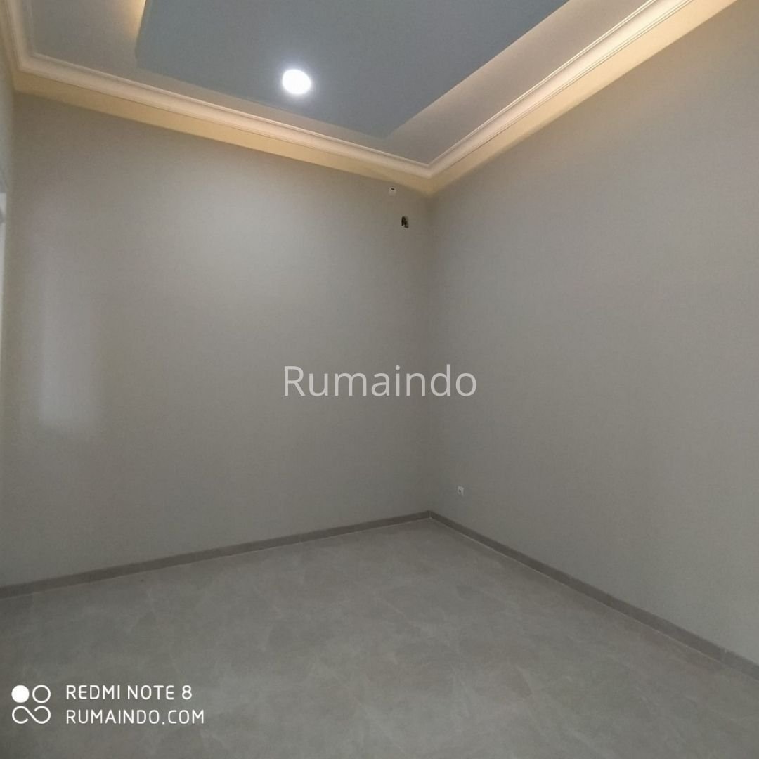 Dijual Rumah Cluster di Jln Panjang Kahfi 1 Jagakarsa Jakarta Selatan - 7