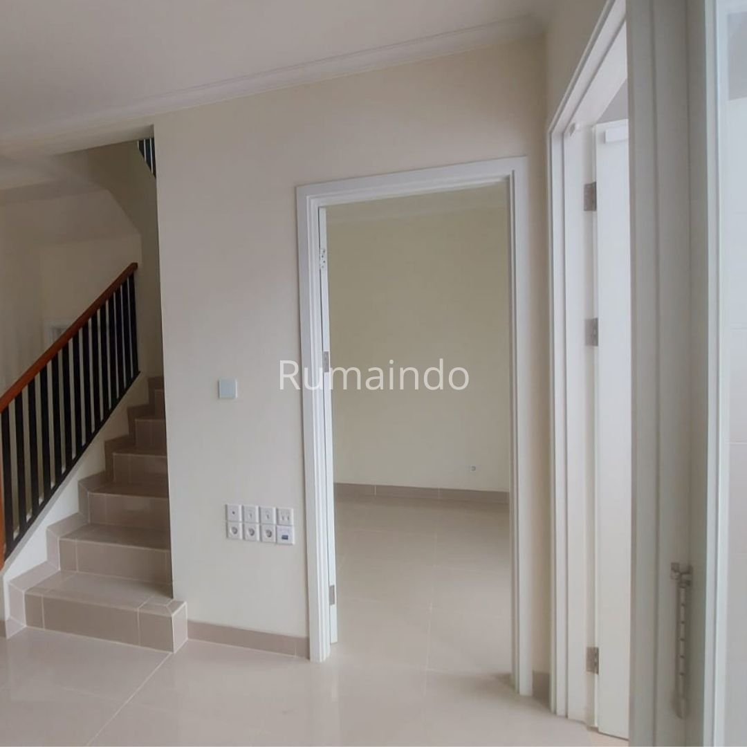 Dijual Rumah Cluster Agnesi Symphonia Summarecon Gading Serpong Tangerang - 4