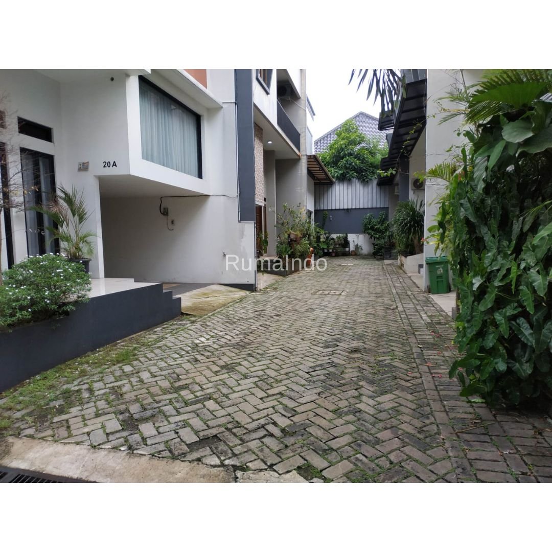 Dijual Murah Rumah Cluster di Jln Pepaya Jagakarsa Jakarta Selatan - 2