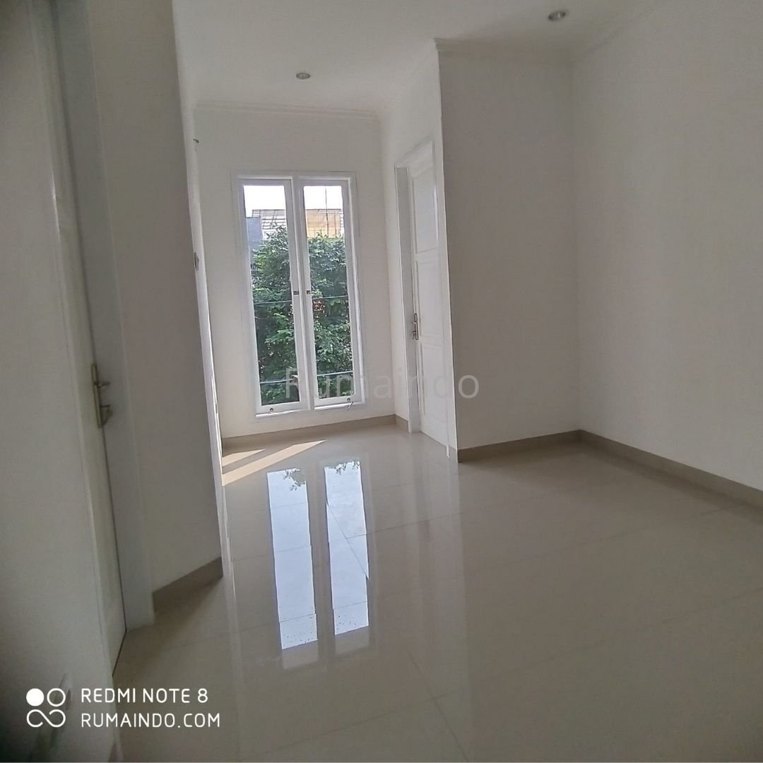 Dijual Rumah Termurah di Jln Tebet Barat Jakarta Selatan - 8