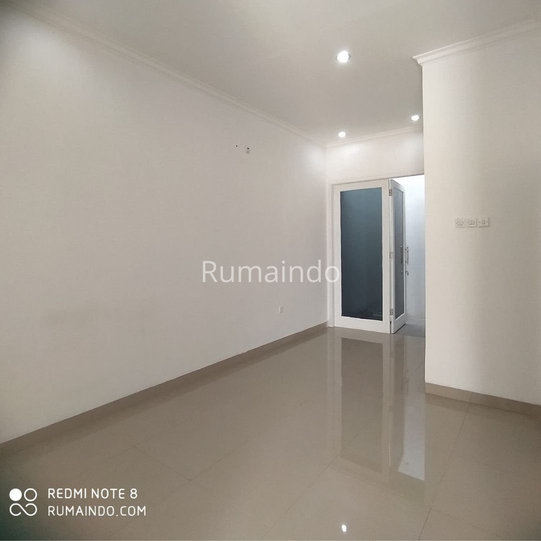 Dijual Rumah Termurah di Jln Tebet Barat Jakarta Selatan - 2