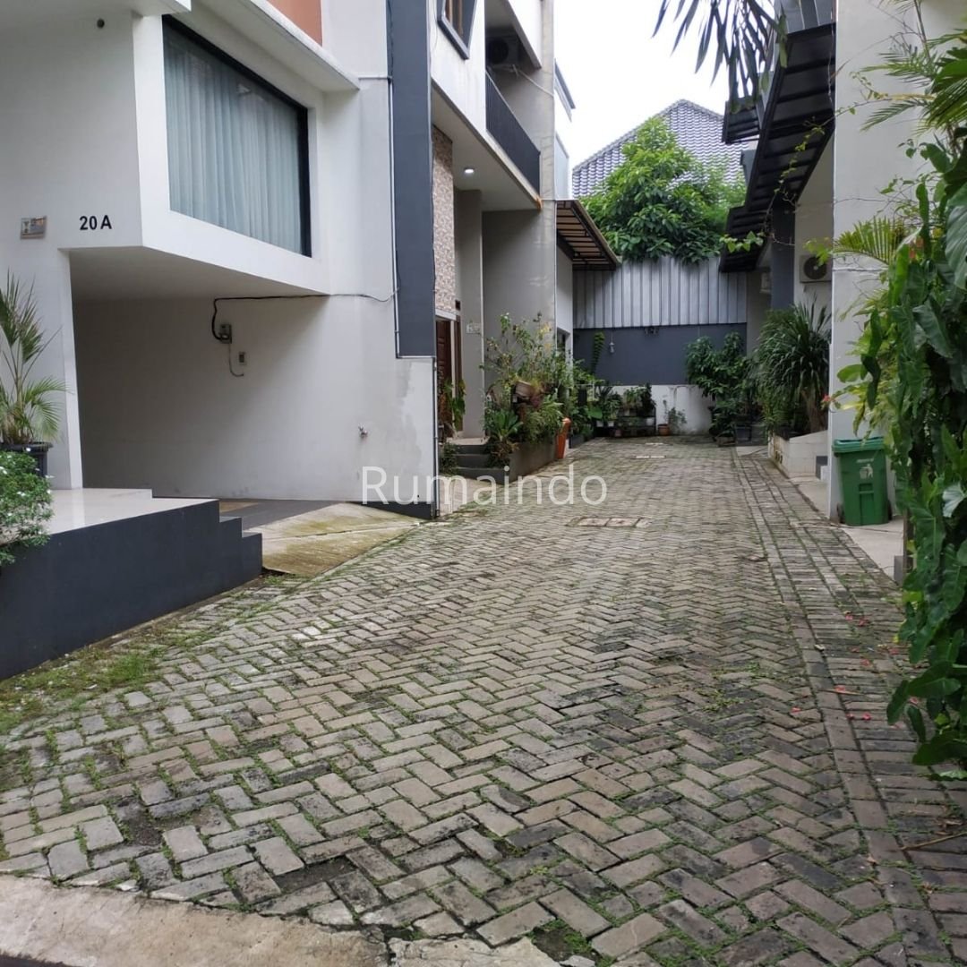Dijual Murah Rumah Cluster di Jln Pepaya Jagakarsa Jakarta Selatan - 9
