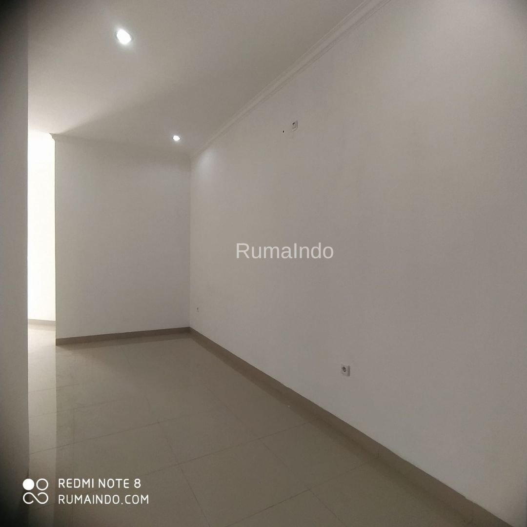 Dijual Rumah Termurah di Jln Tebet Barat Jakarta Selatan - 6