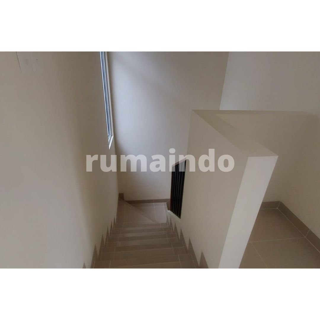 Dijual Rumah Cluster Agnesi Symphonia Summarecon Gading Serpong Tangerang - 8