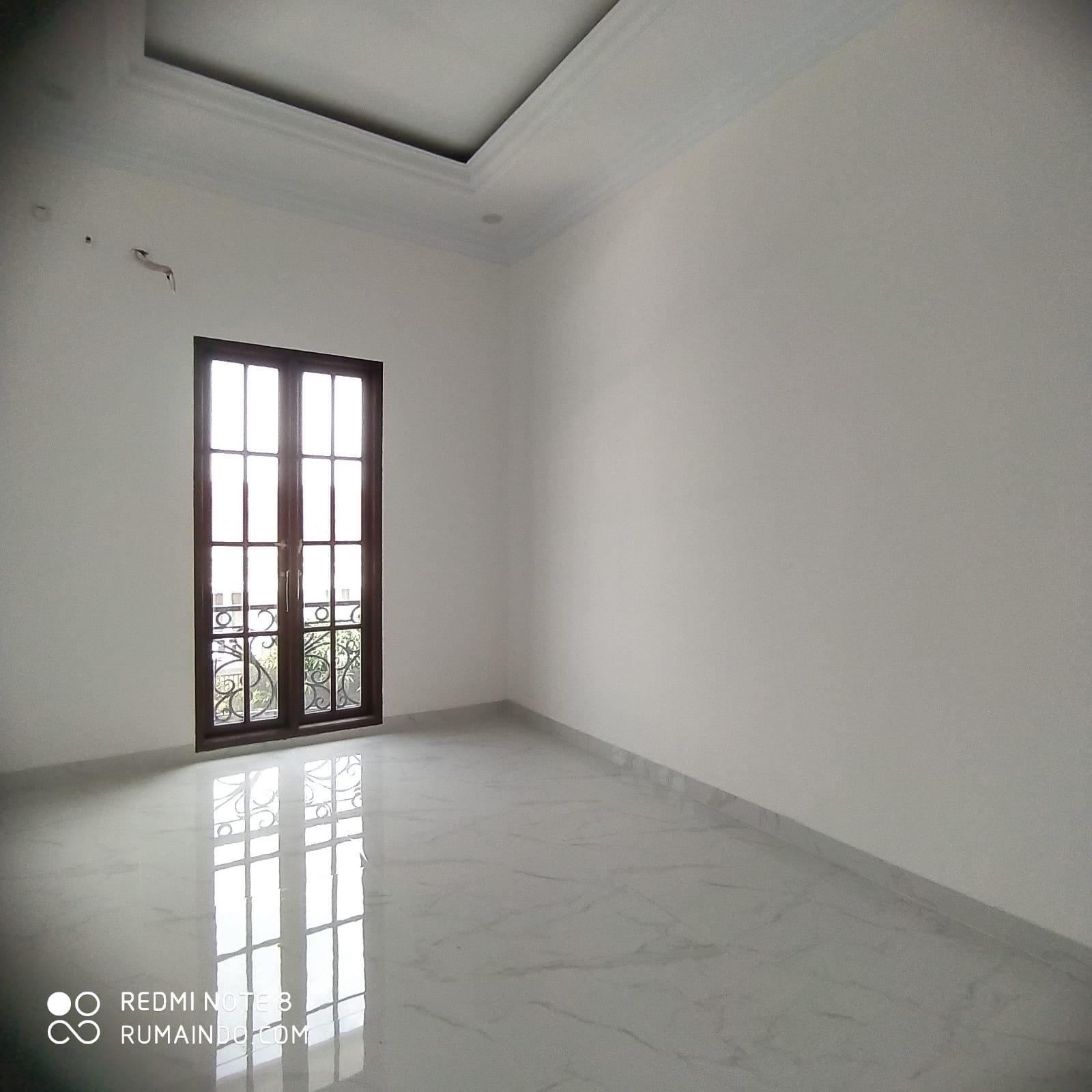 Dijual Rumah Ada Kolam Renang Di Komplek DPR Jln Benda Jagakarsa Jakarta Selatan - 6