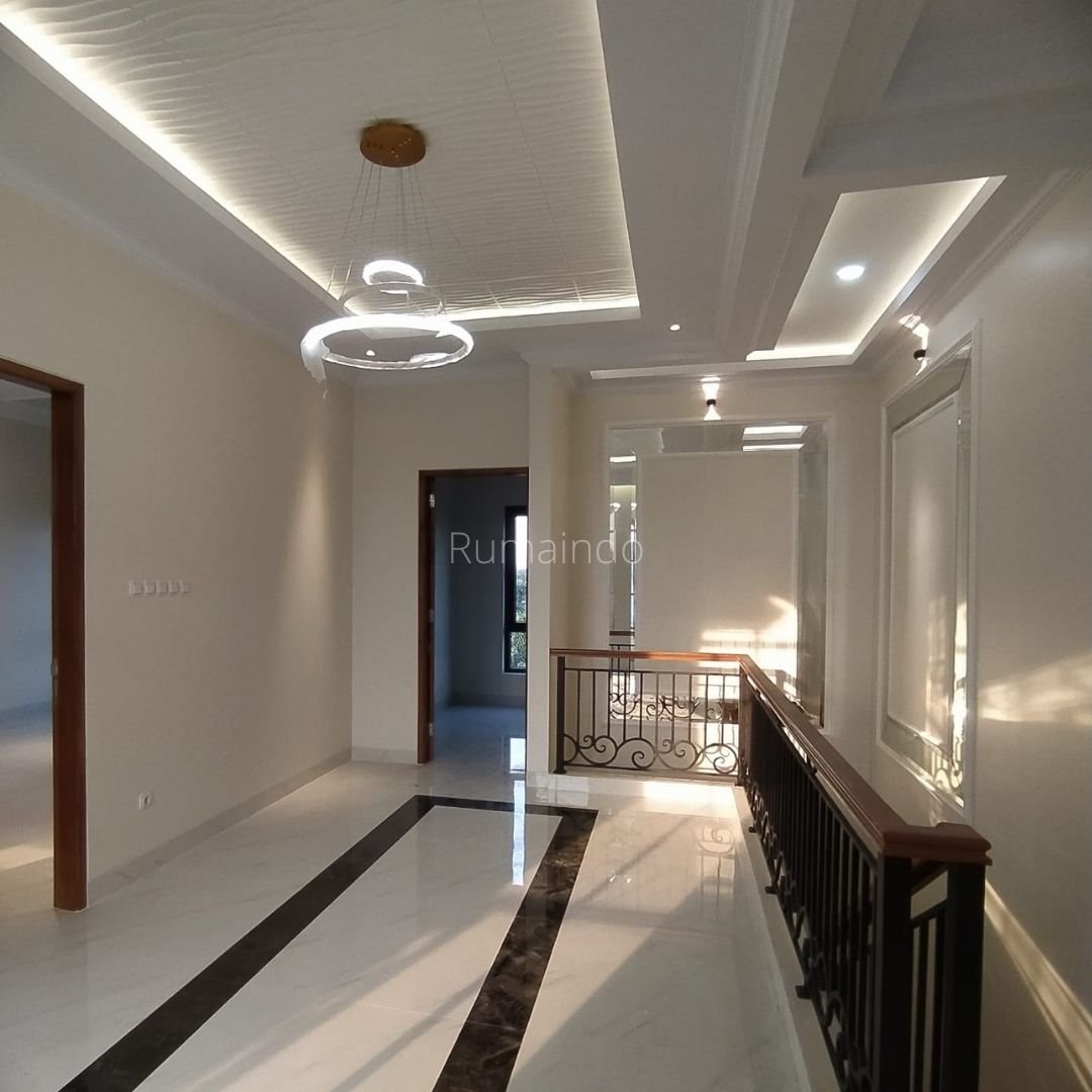 Dijual Murah Rumah Mewah Bangunan Baru di Kebagusan Jakarta Selatan - 8