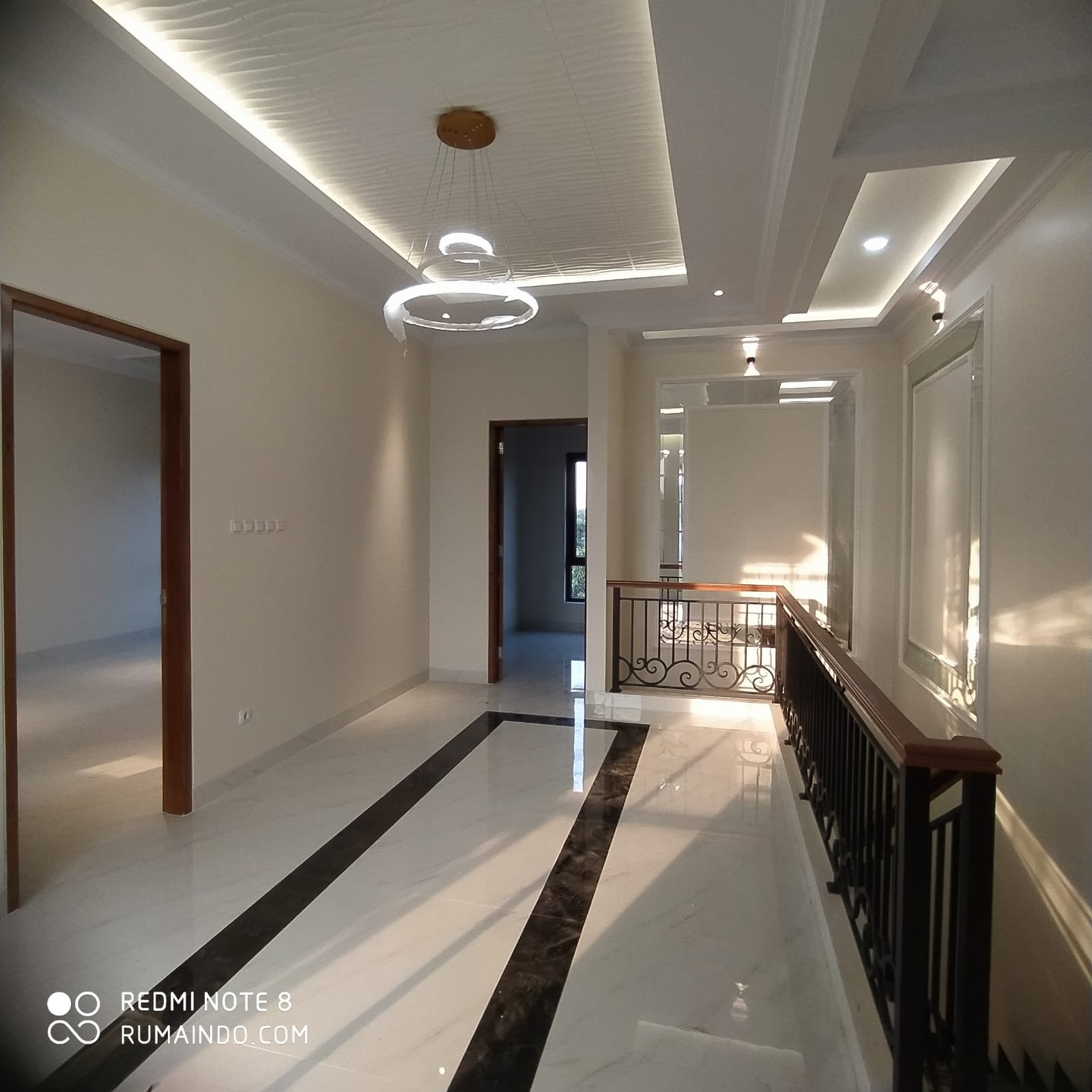 Dijual Murah Rumah Mewah Bangunan Baru di Kebagusan Jakarta Selatan - 12