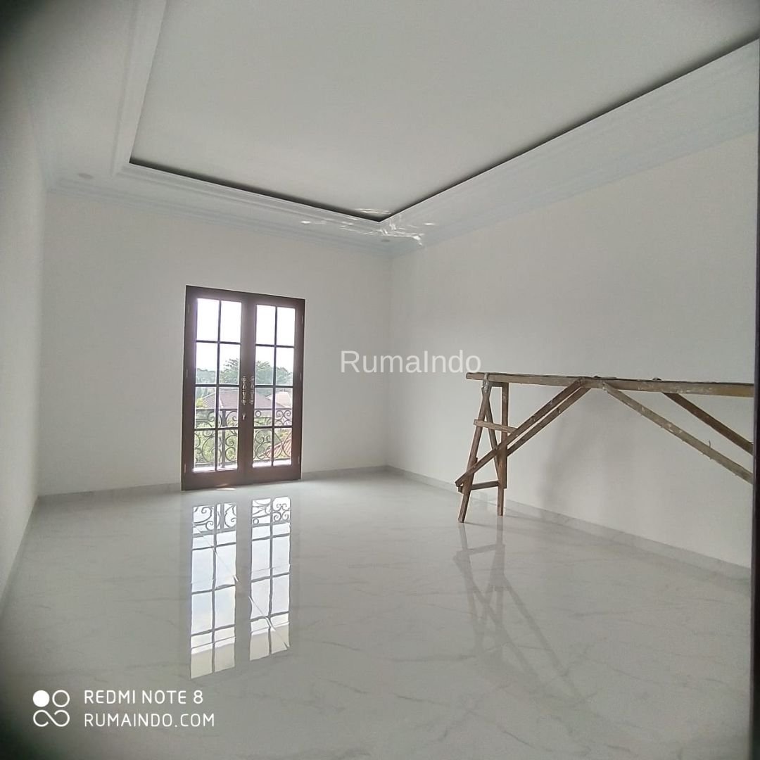 Dijual Rumah Ada Kolam Renang Di Komplek DPR Jln Benda Jagakarsa Jakarta Selatan - 6