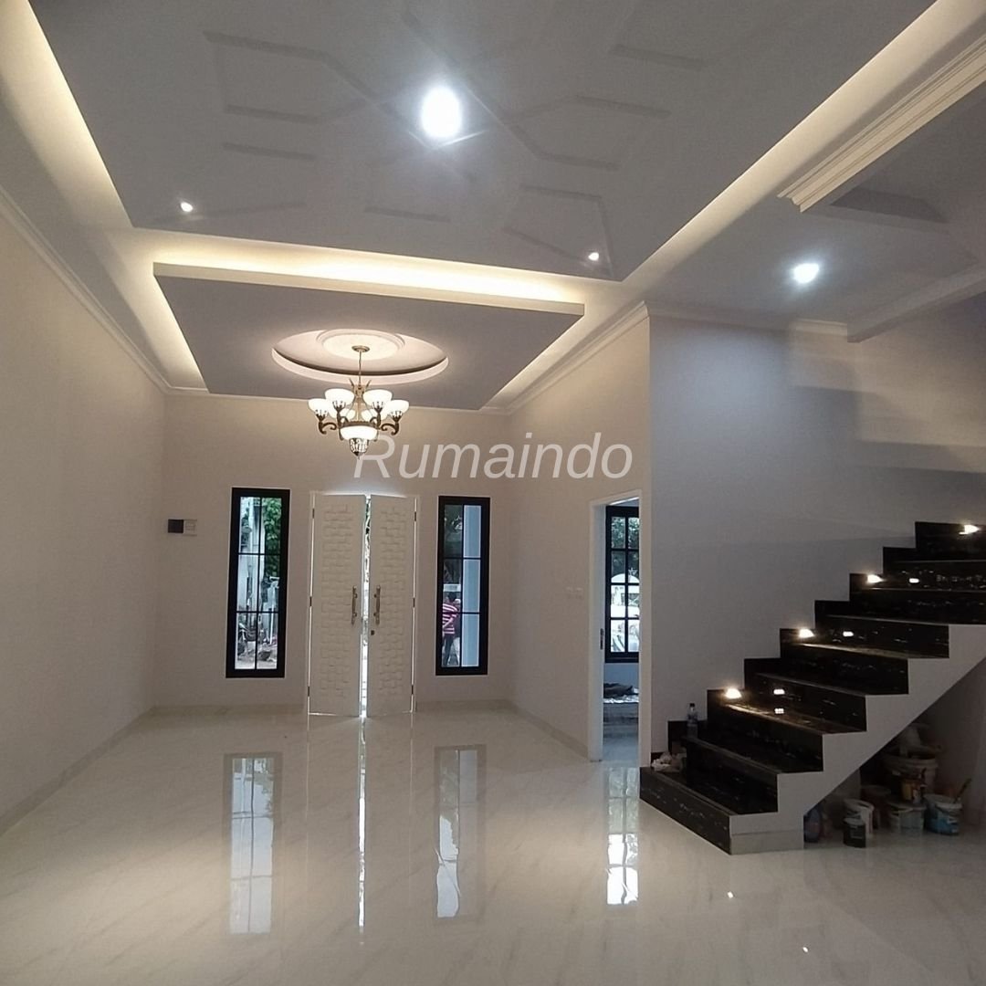 Rumah Ada Rooftop Dekat Ragunan Kebagusan Jakarta Selatan - 3