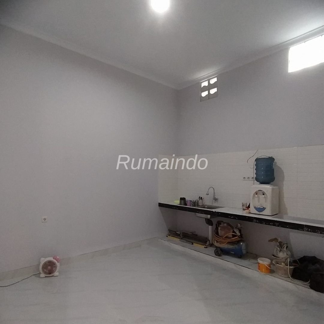 Rumah Ada Rooftop Dekat Ragunan Kebagusan Jakarta Selatan - 9