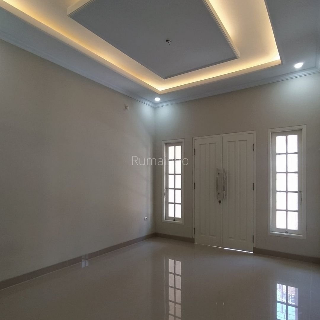 Dijual Murah Rumah Non Cluster di Srengseng Sawah Jagakarsa Jakarta Selatan - 2