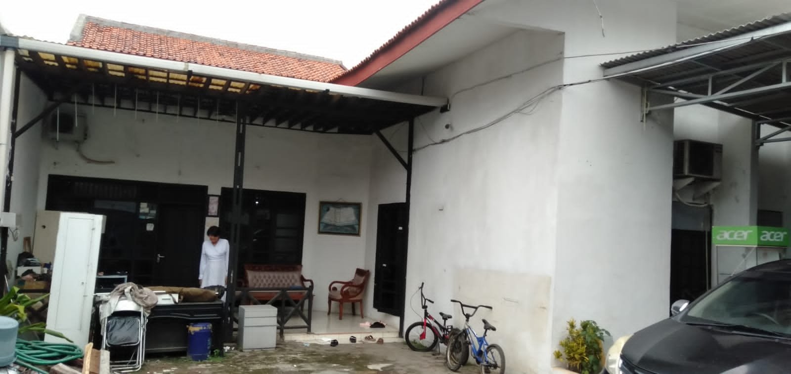 Dijual Rumah Bisa untuk Gudang dan Kantor Lokasi Strategis - 4
