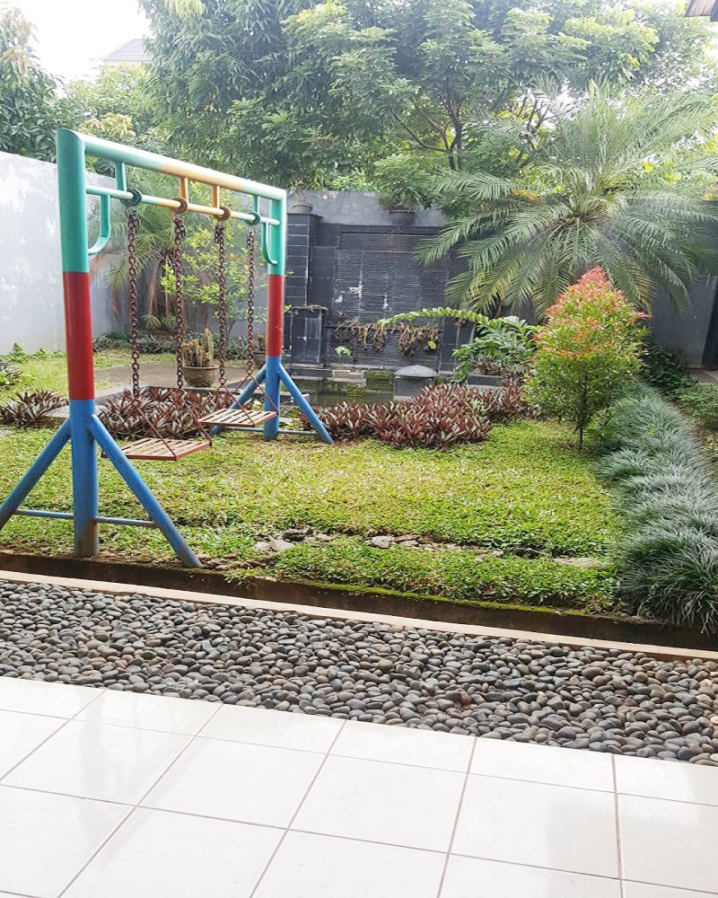 Rumah Dijual di Cibubur Country Dekat Trans Studio Mall Cibubur, Mall Ciputra Cibubur, RS Eka Hospital Cibubur - 2