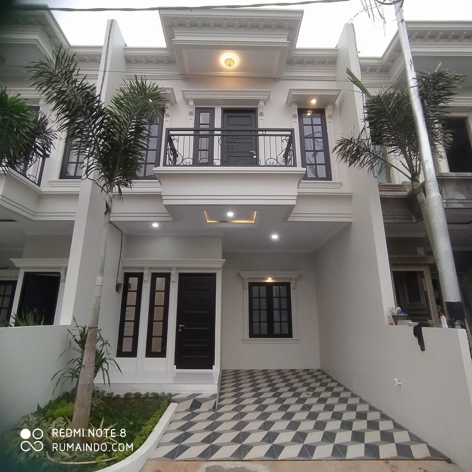 Rumah Cluster di Kahfi 1 Jagakarsa Jakarta Selatan - 2