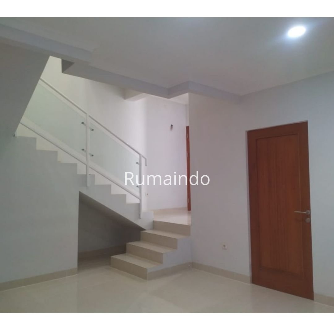 Dijual Murah Rumah Baru Ada Rooftop di Tebet Timur Jakarta Selatan - 3