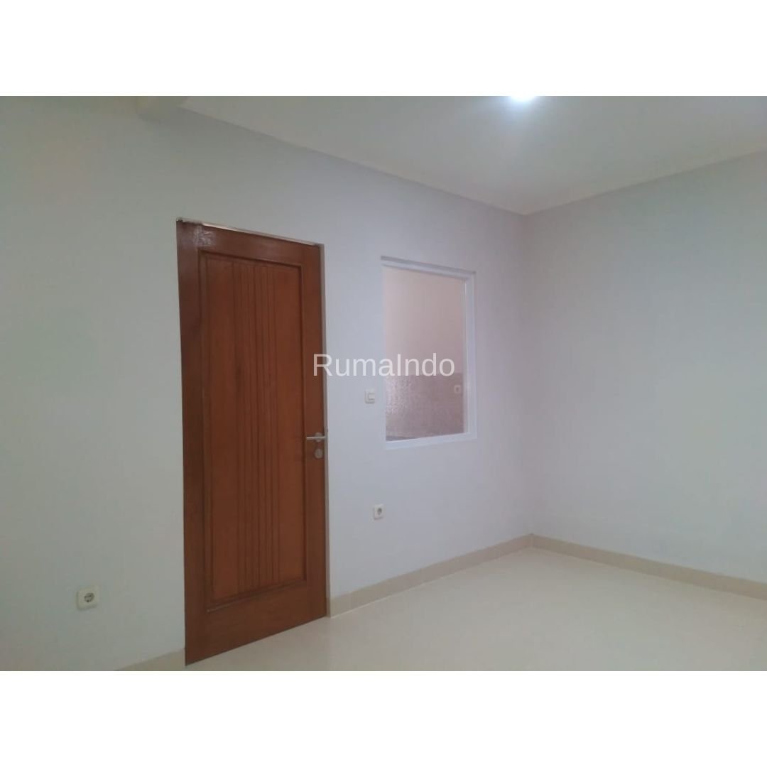 Dijual Murah Rumah Baru Ada Rooftop di Tebet Timur Jakarta Selatan - 8