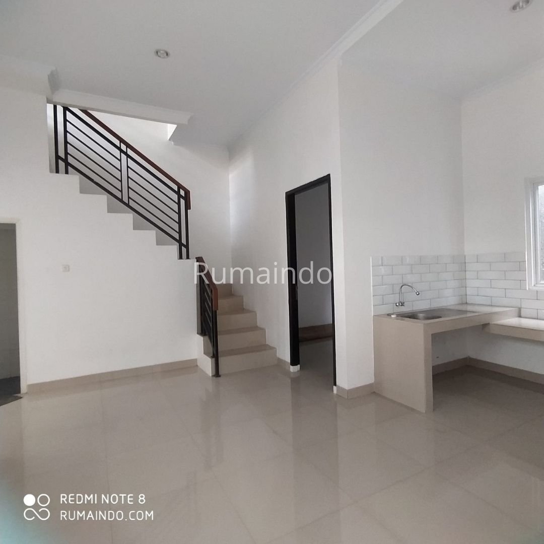 Dijual Murah Rumah Cluster Jamboo Hills Jagakarsa Jakarta Selatan - 6