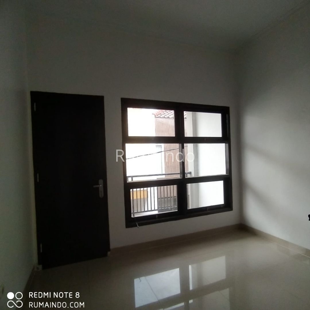 Dijual Murah Rumah Cluster Jamboo Hills Jagakarsa Jakarta Selatan - 3