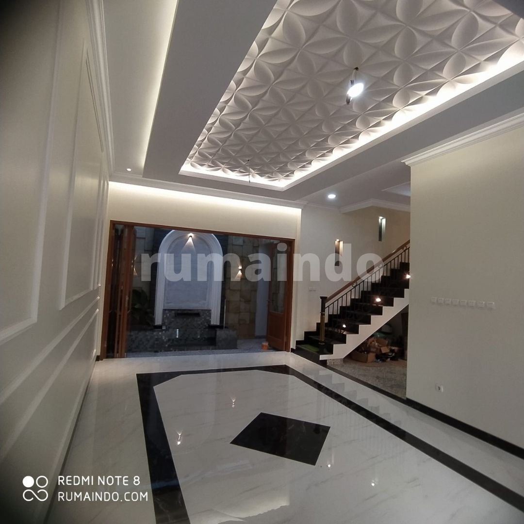 Dijual Murah Rumah Mewah Bangunan Baru di Kebagusan Jakarta Selatan - 2