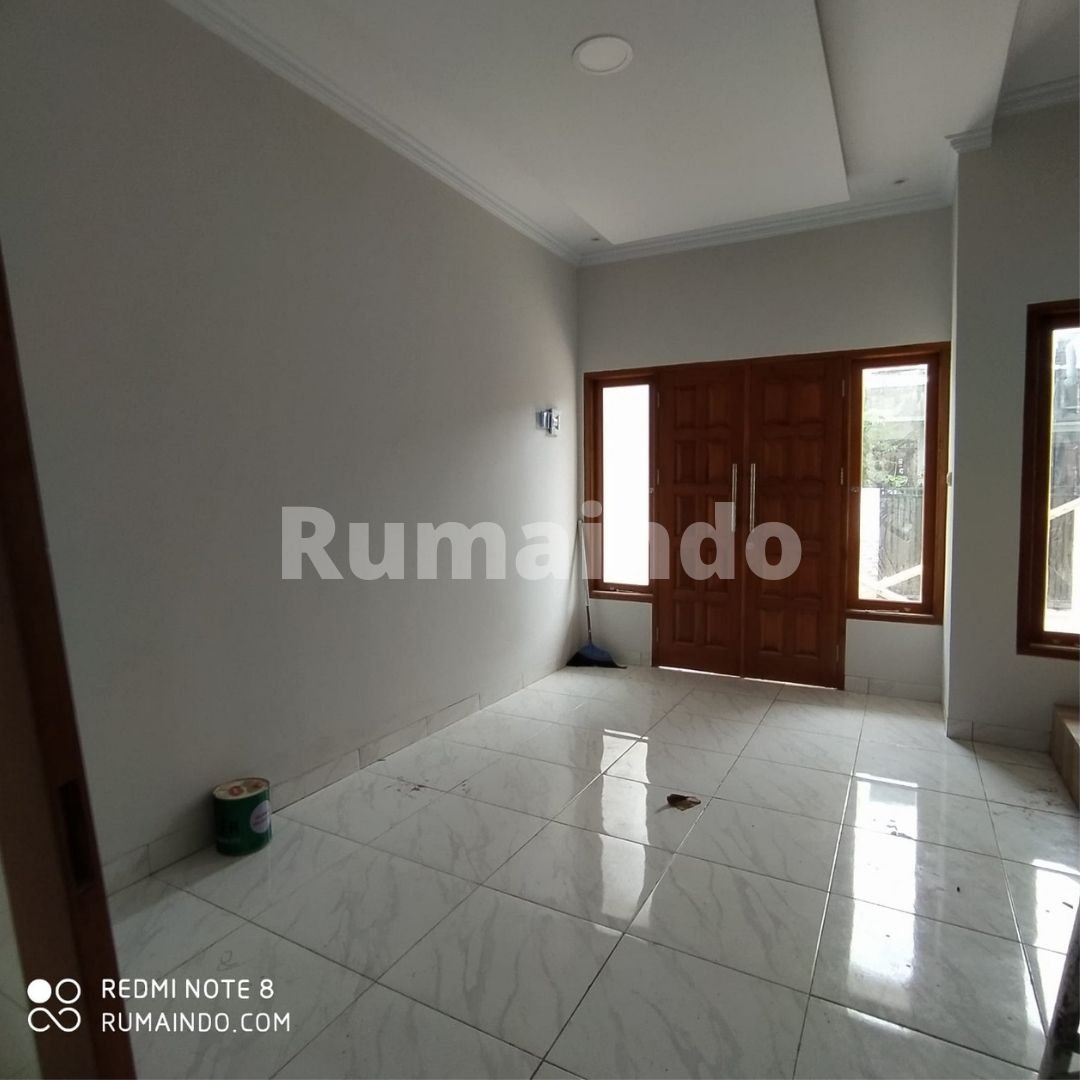 Dijual Rumah Non Cluster di Cipedak Jagakarsa Jakarta Selatan - 3