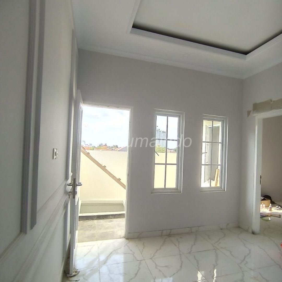Dijual Rumah Cluster Mewah di Cilandak KKO Jakarta Selatan - 6