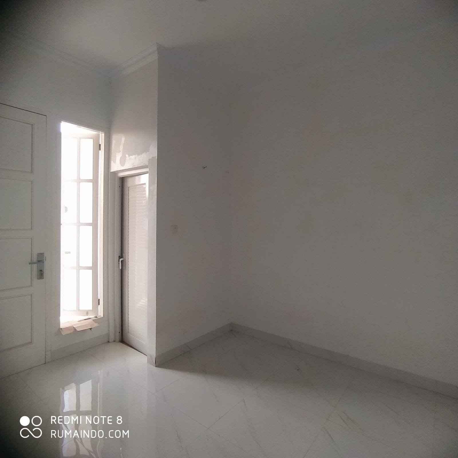 Dijual Rumah Cluster di Jln Benda Kav DPR Jagakarsa Jakarta Selatan - 1
