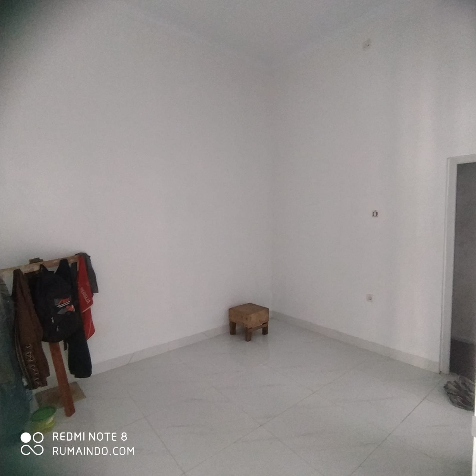 Dijual Rumah Cluster di Jln Benda Kav DPR Jagakarsa Jakarta Selatan - 4