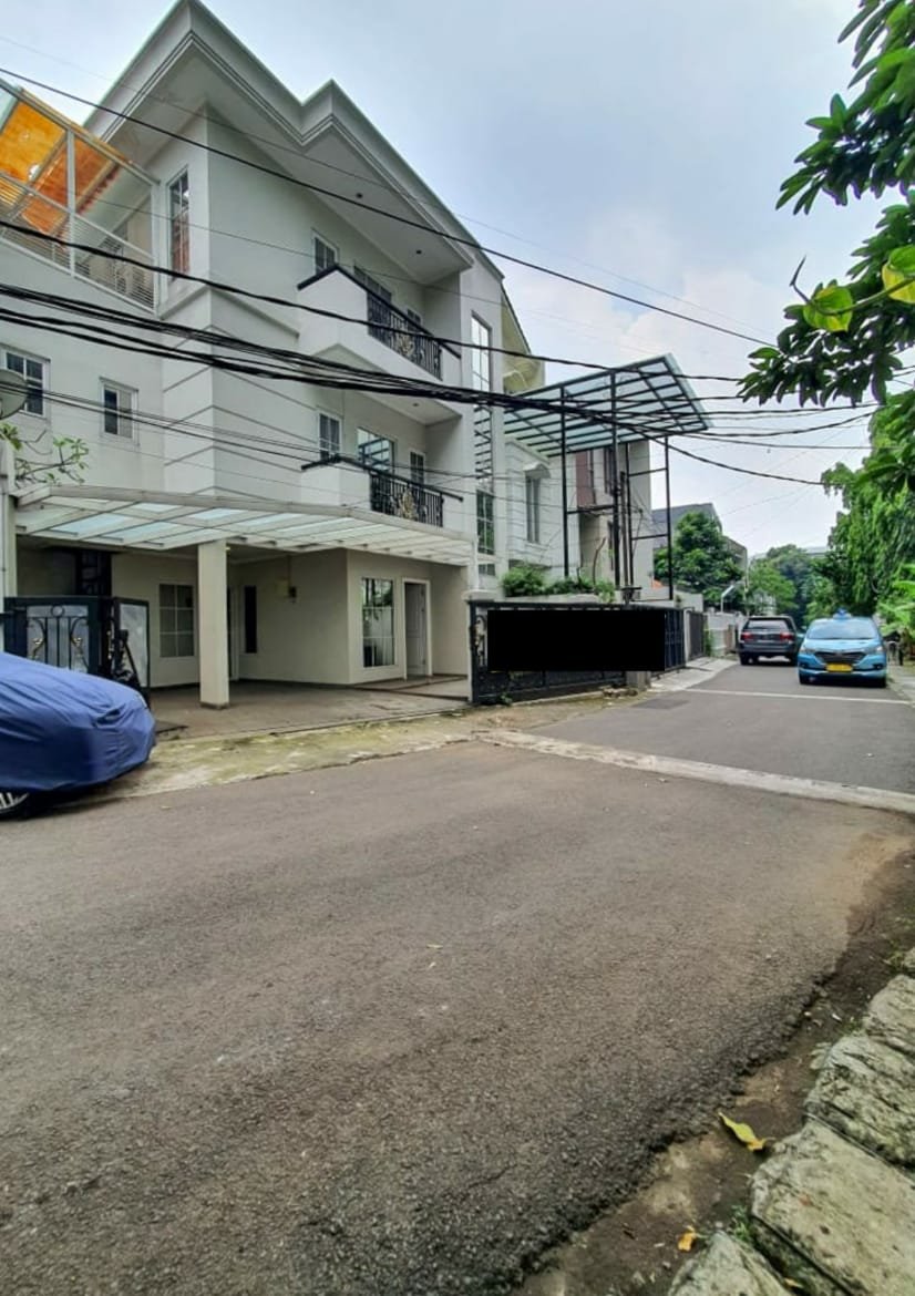 Dijual Rumah di Komplek Kejaksaan Agung Tebet Barat Jakarta Selatan - 3