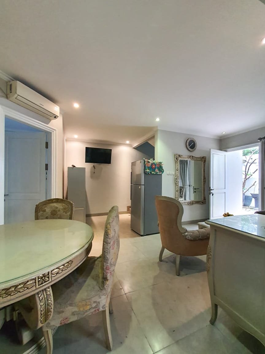 Dijual Rumah di Komplek Kejaksaan Agung Tebet Barat Jakarta Selatan - 6