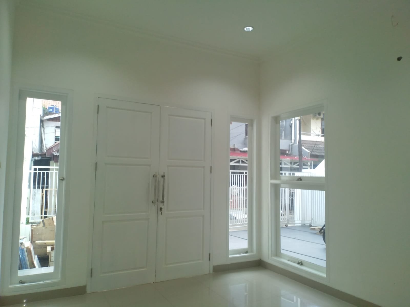 Dijual Murah Rumah Baru di Jln Tebet Barat Jakarta Selatan - 11