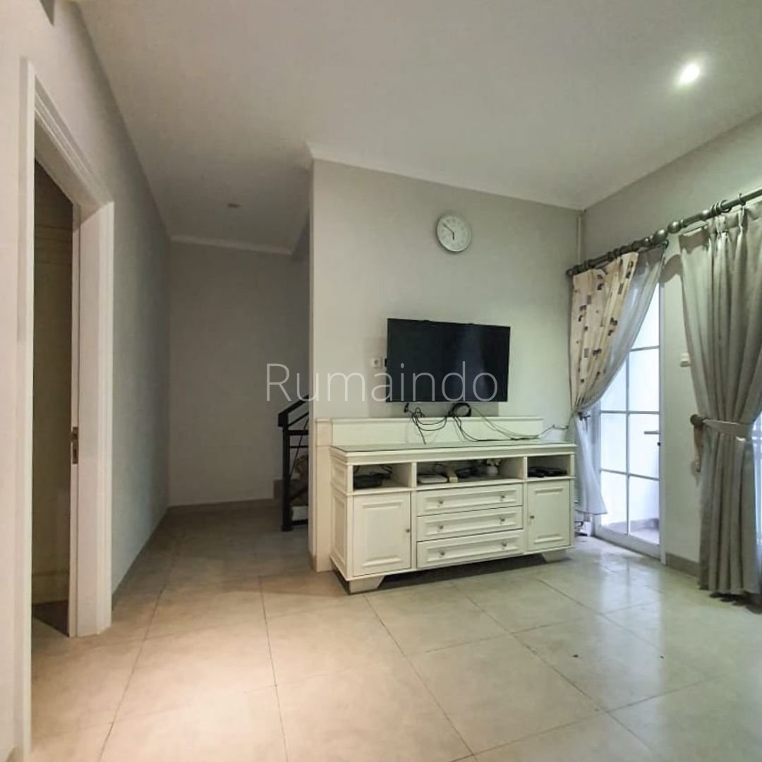 Dijual Rumah di Komplek Kejaksaan Agung Tebet Barat Jakarta Selatan - 7