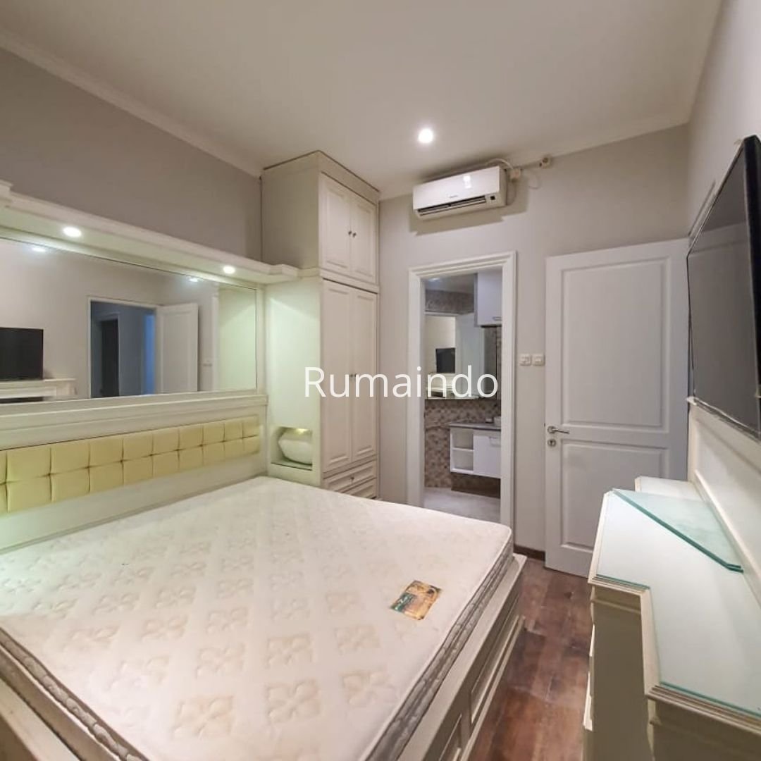Dijual Rumah di Komplek Kejaksaan Agung Tebet Barat Jakarta Selatan - 11