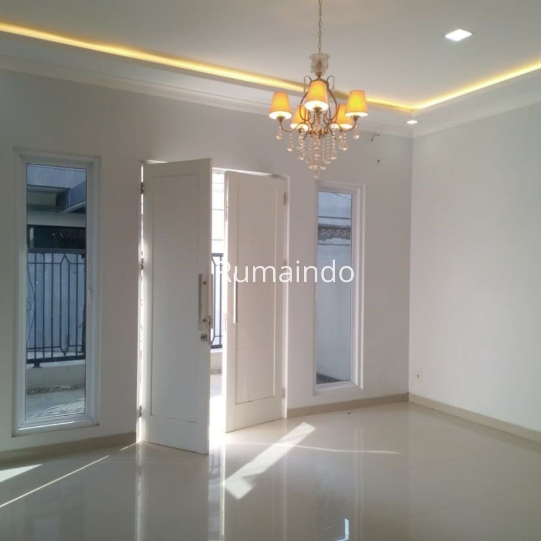 Dijual Murah Rumah Hook di Jln Tebet Timur Jakarta Selatan - 3