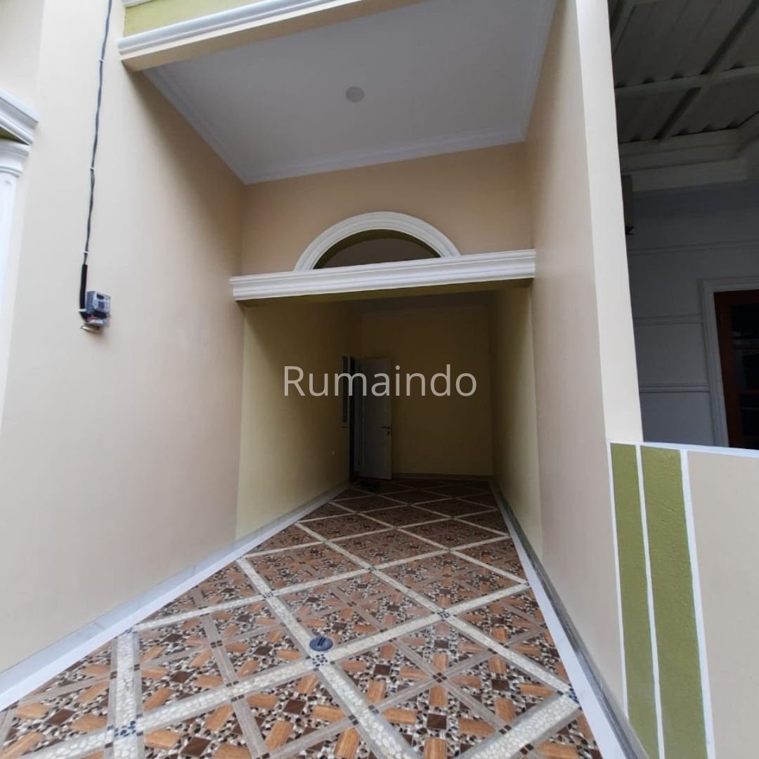 Dijual Rumah Mewah Design Eropa Classic Modern di Jagakarsa Jakarta Selatan - 5