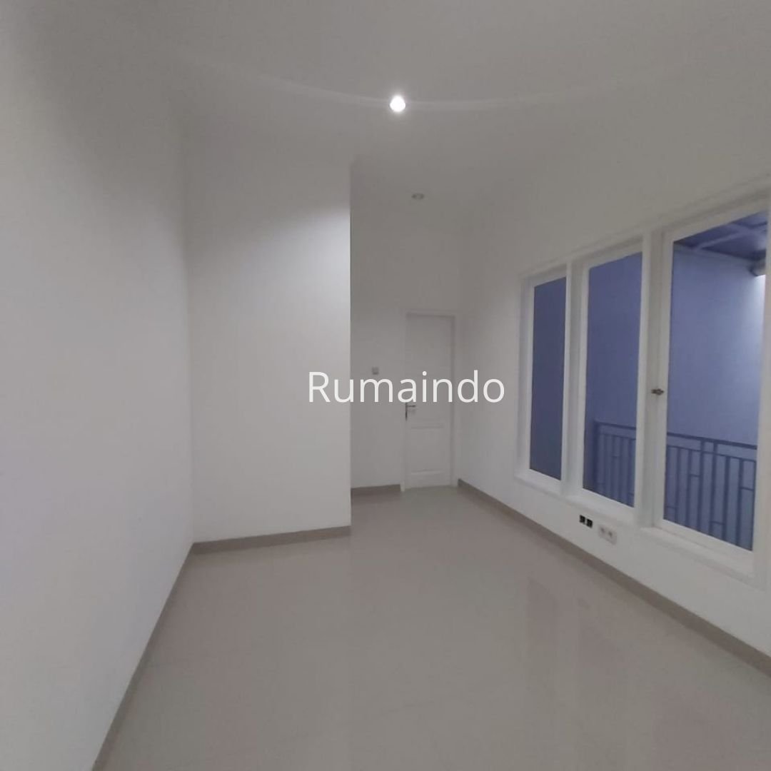 Dijual Murah Rumah Baru di Jln Tebet Barat Jakarta Selatan - 9