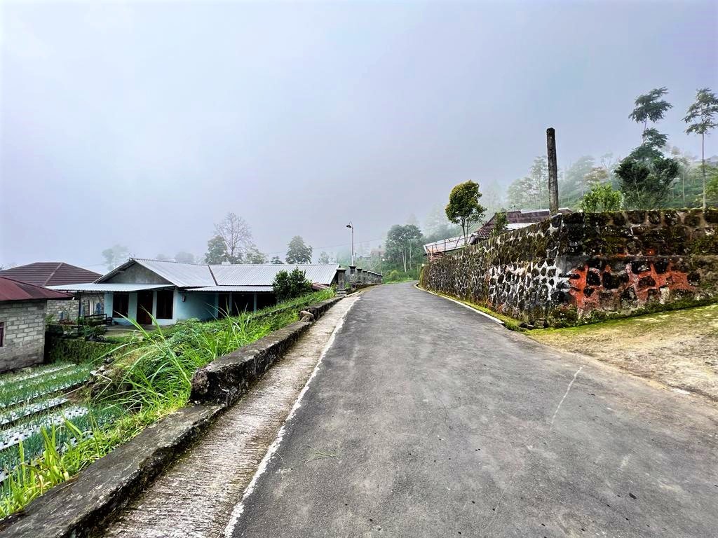TANAH DIJUAL COCOK DIBANGUN VILLA KEMUNING KARANGANYAR JATENG - 3
