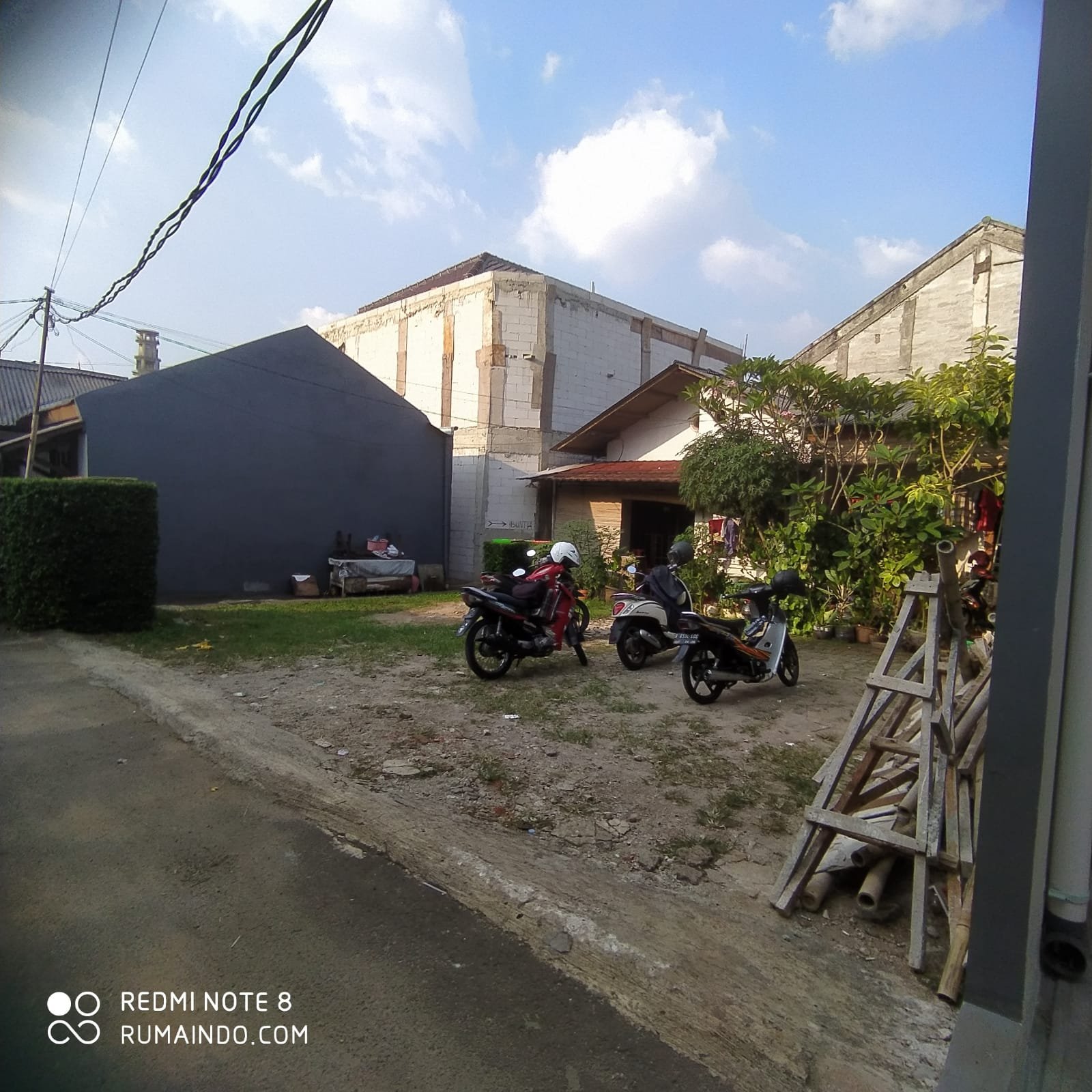 Dijual Murah Rumah di Komplek Benda Kav DPR Jagakarsa Jakarta Selatan - 9