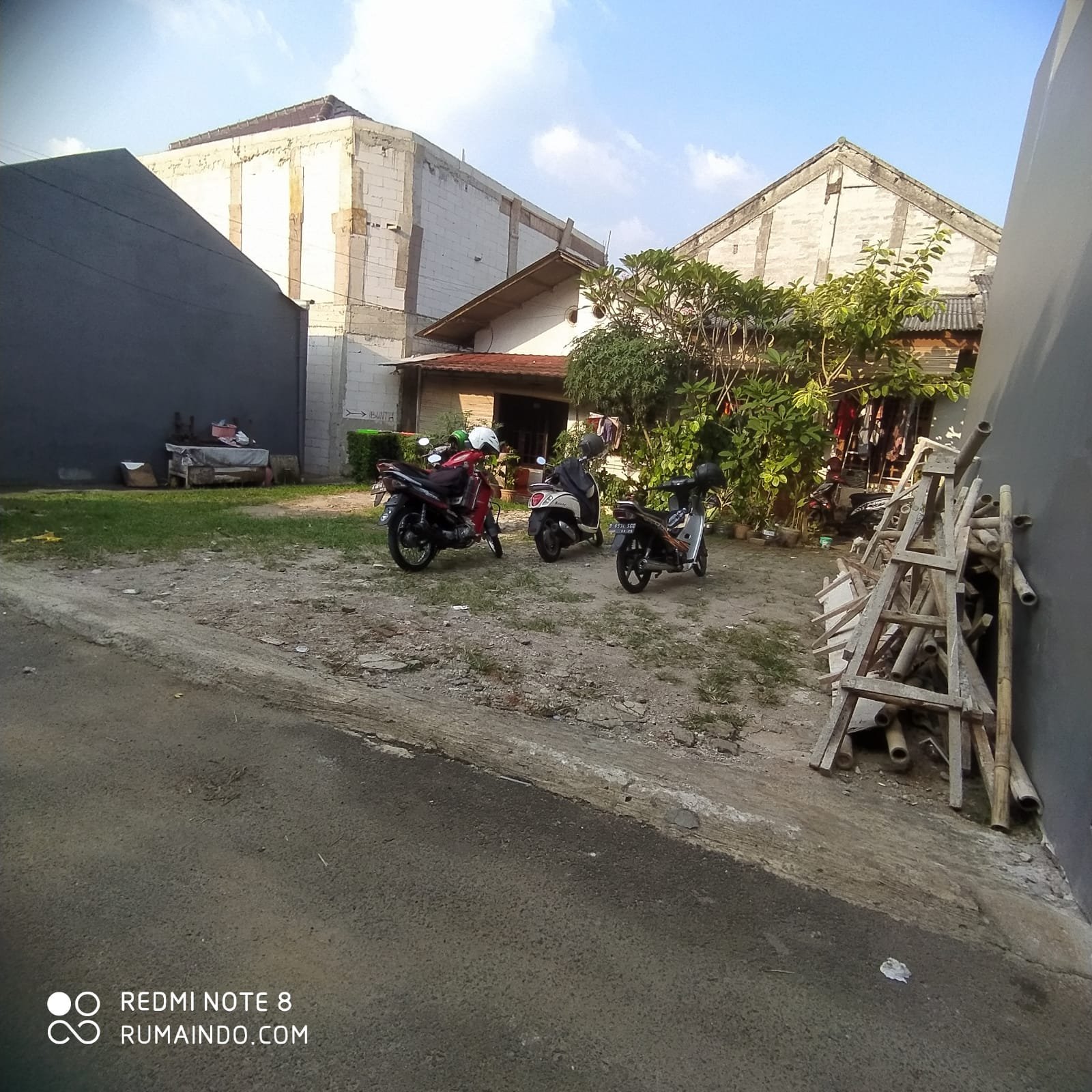 Dijual Murah Rumah di Komplek Benda Kav DPR Jagakarsa Jakarta Selatan - 8