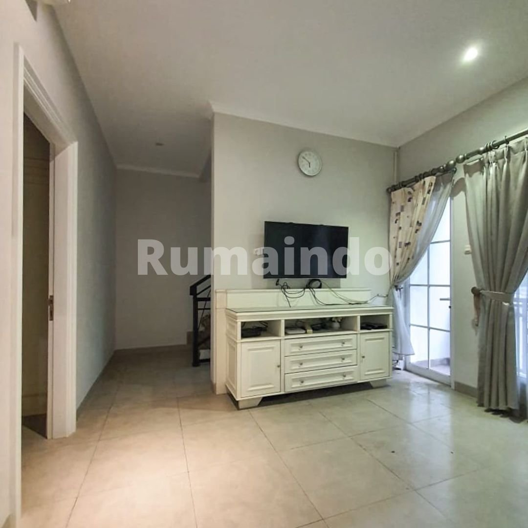 Dijual Rumah di Komplek Kejaksaan Agung Tebet Barat Jakarta Selatan - 6