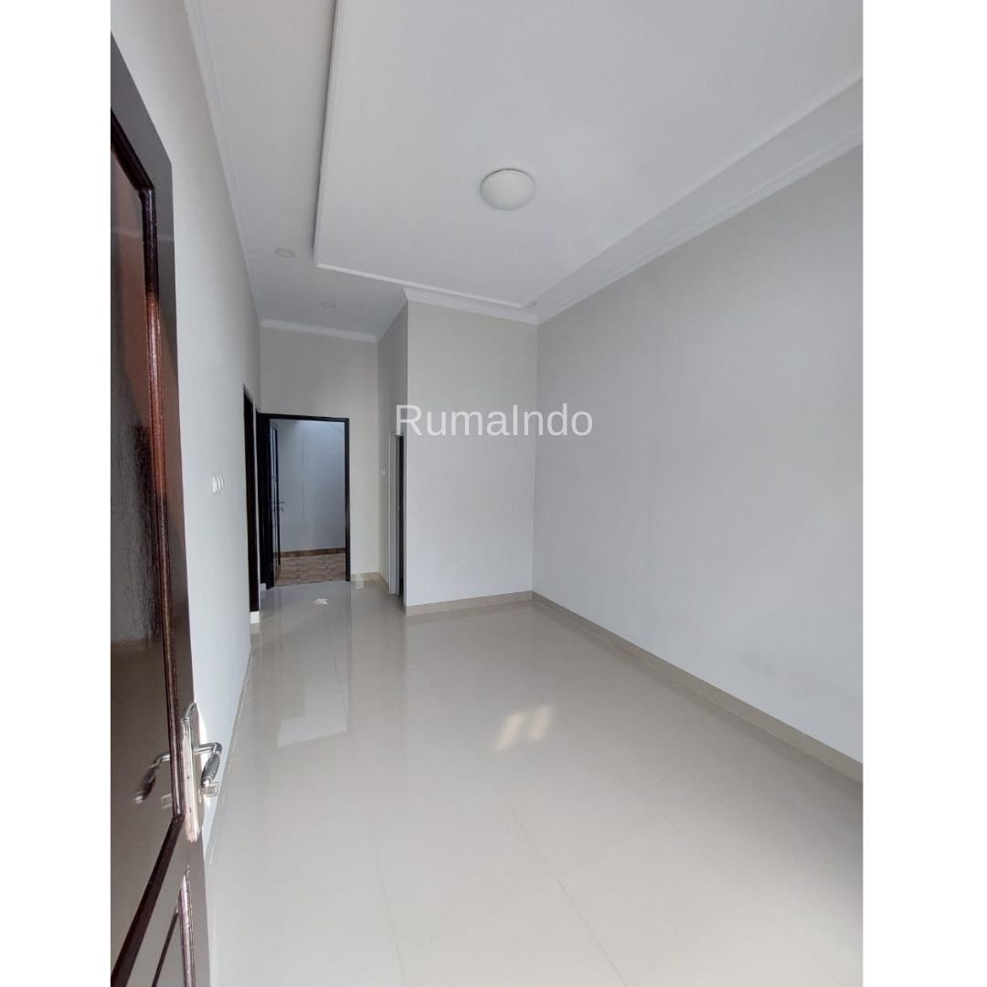 Dijual Murah Rumah Cluster di Kukusan Beji Depok - 2