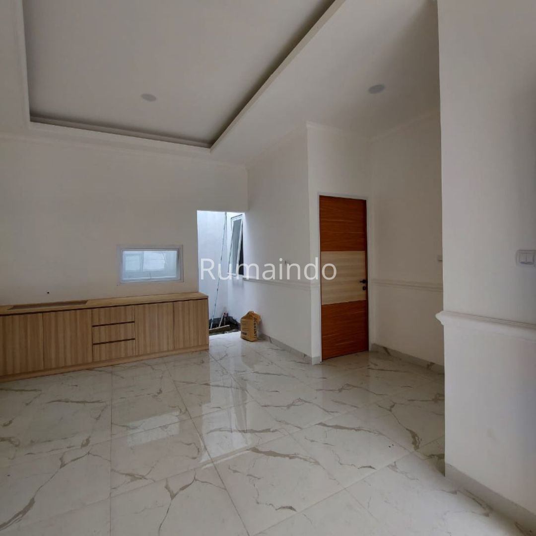 Dijual Murah Rumah Baru di Kebagusan Dekat Ragunan Jakarta Selatan - 4