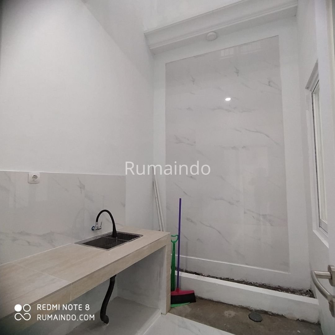 Dijual Murah Rumah Cluster di Warung Sila Jagakarsa Jakarta Selatan - 9