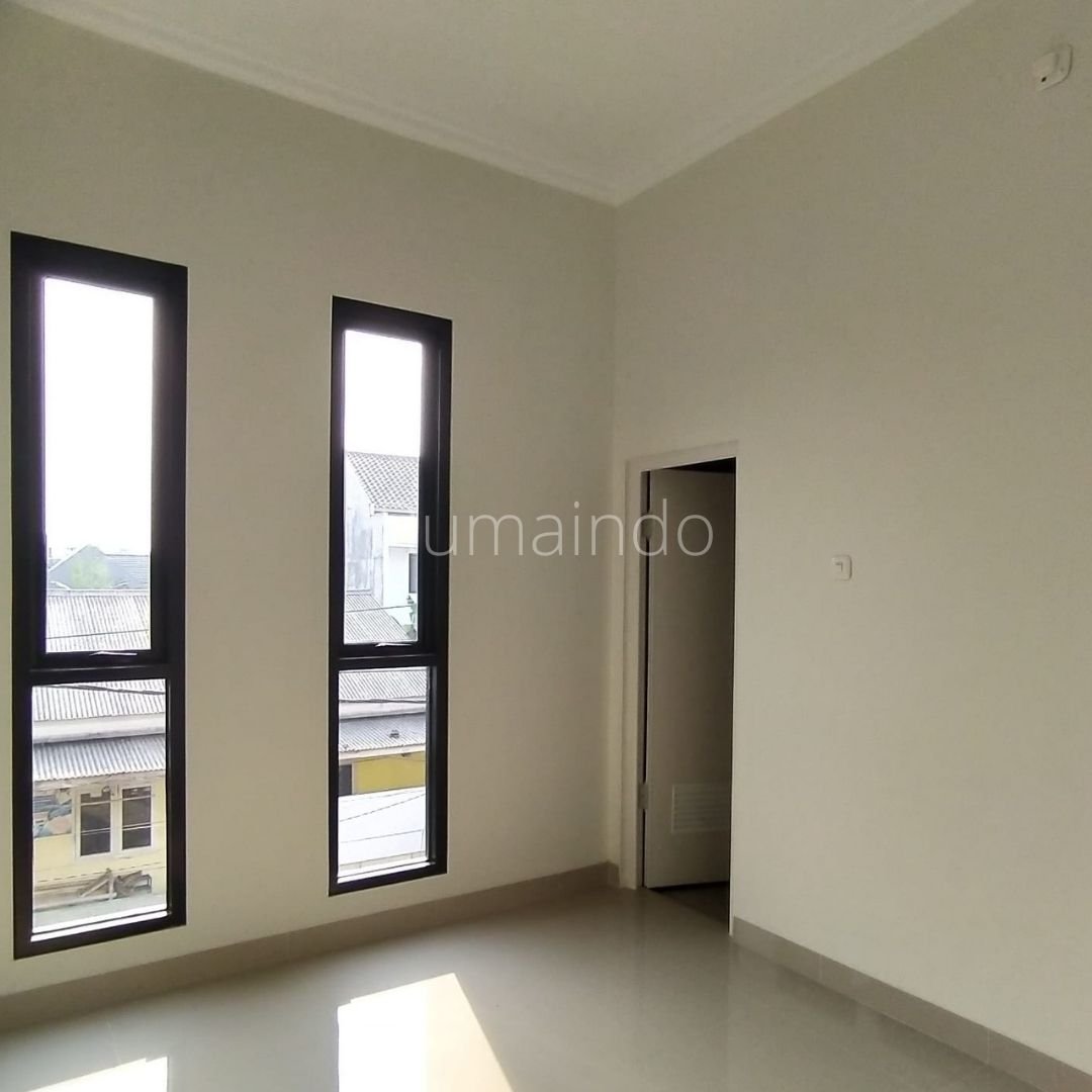 Dijual Murah Rumah Hook Non Cluster di Kahfi 1 Jagakarsa Jakarta Selatan - 5