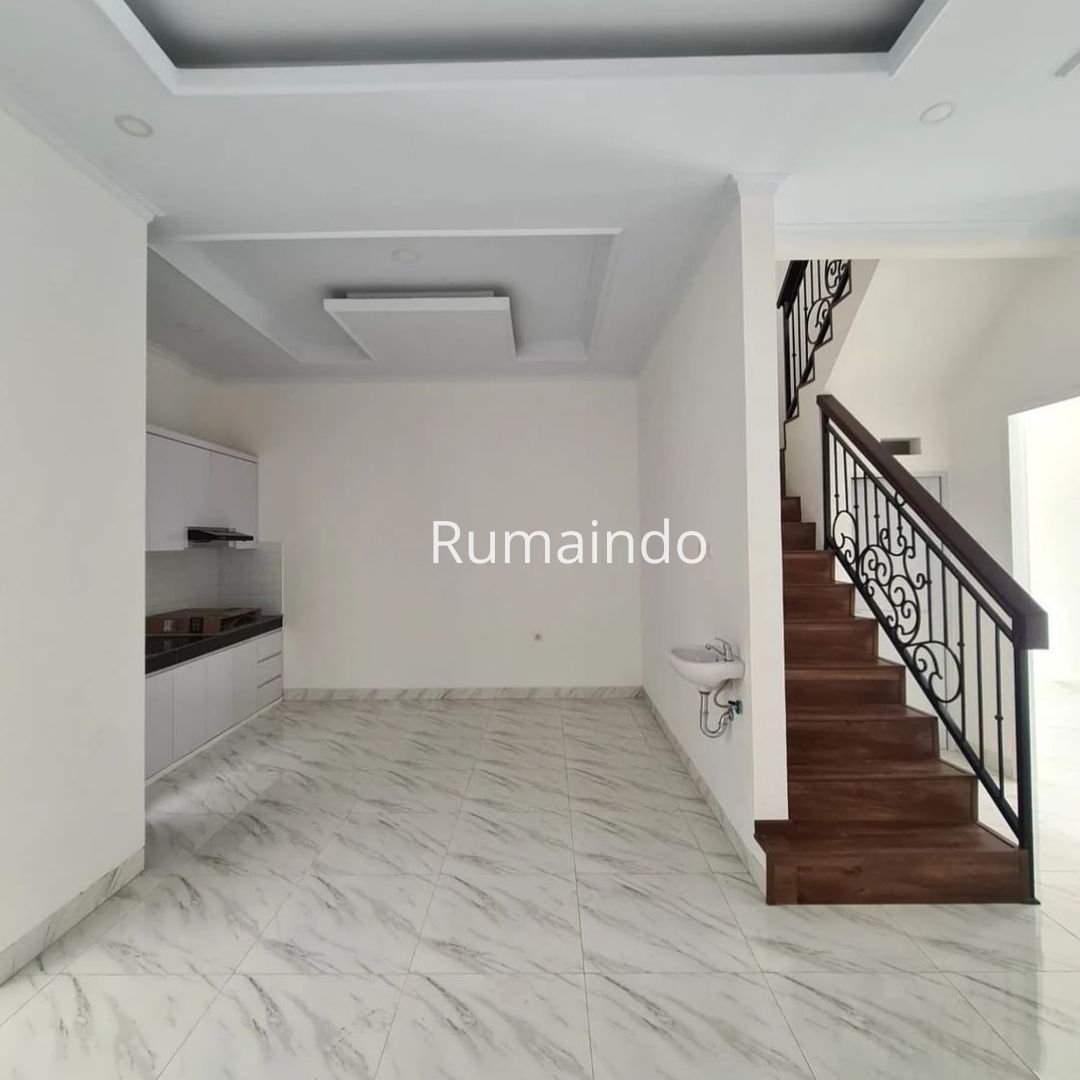 Dijual Rumah Cluster di Jln Warung Sila Raya Jagakarsa Jakarta Selatan - 5