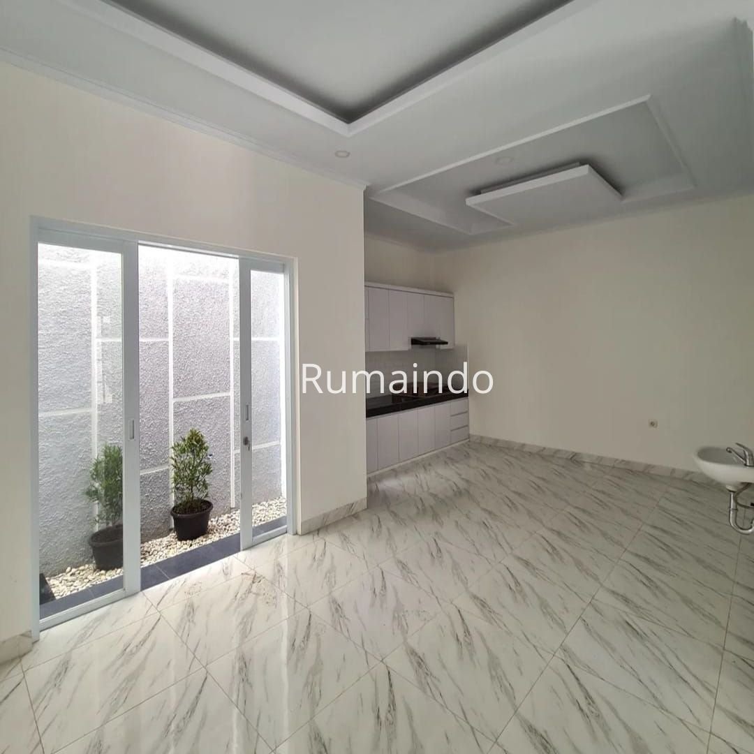 Dijual Rumah Cluster di Jln Warung Sila Raya Jagakarsa Jakarta Selatan - 7