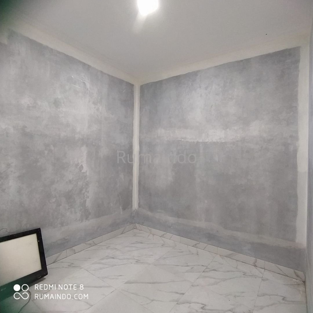Dijual Termurah Rumah Baru Non Cluster di Jln Sirsak Jagakarsa Jakarta Selatan - 8