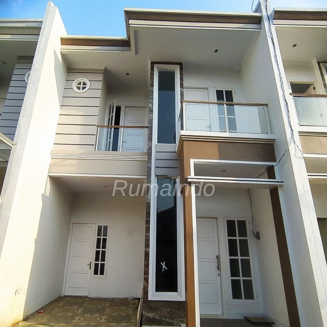 Dijual Rumah Cluster di Jln Benda Kav DPR Jagakarsa Jakarta Selatan - 2