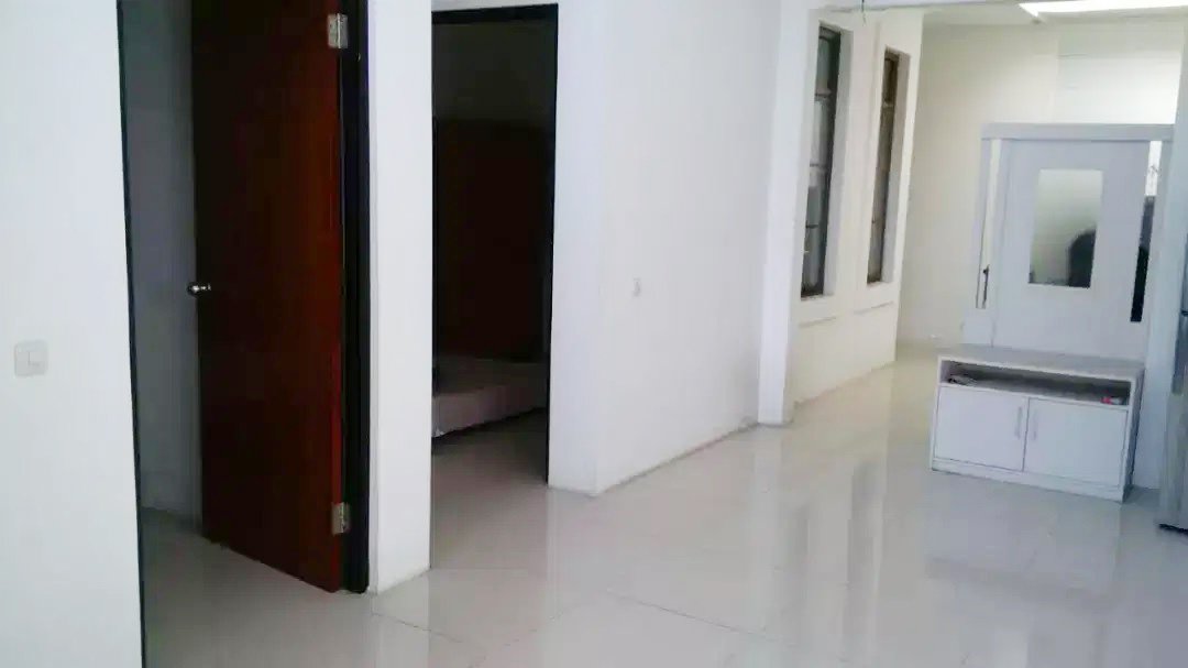 Rumah Dijual di Lippo Karawaci Tangerang Dekat Lippo Mall Karawaci, RS Siloam Lippo Village, Kampus UPH - 3