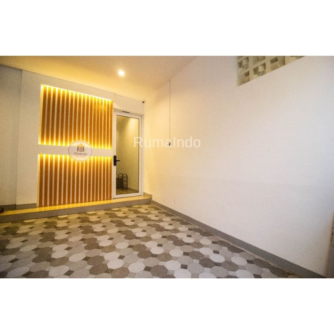 Dijual Murah Kost-Kostan Anti Pandemi di Tomang Grogol Jakarta Barat - 2