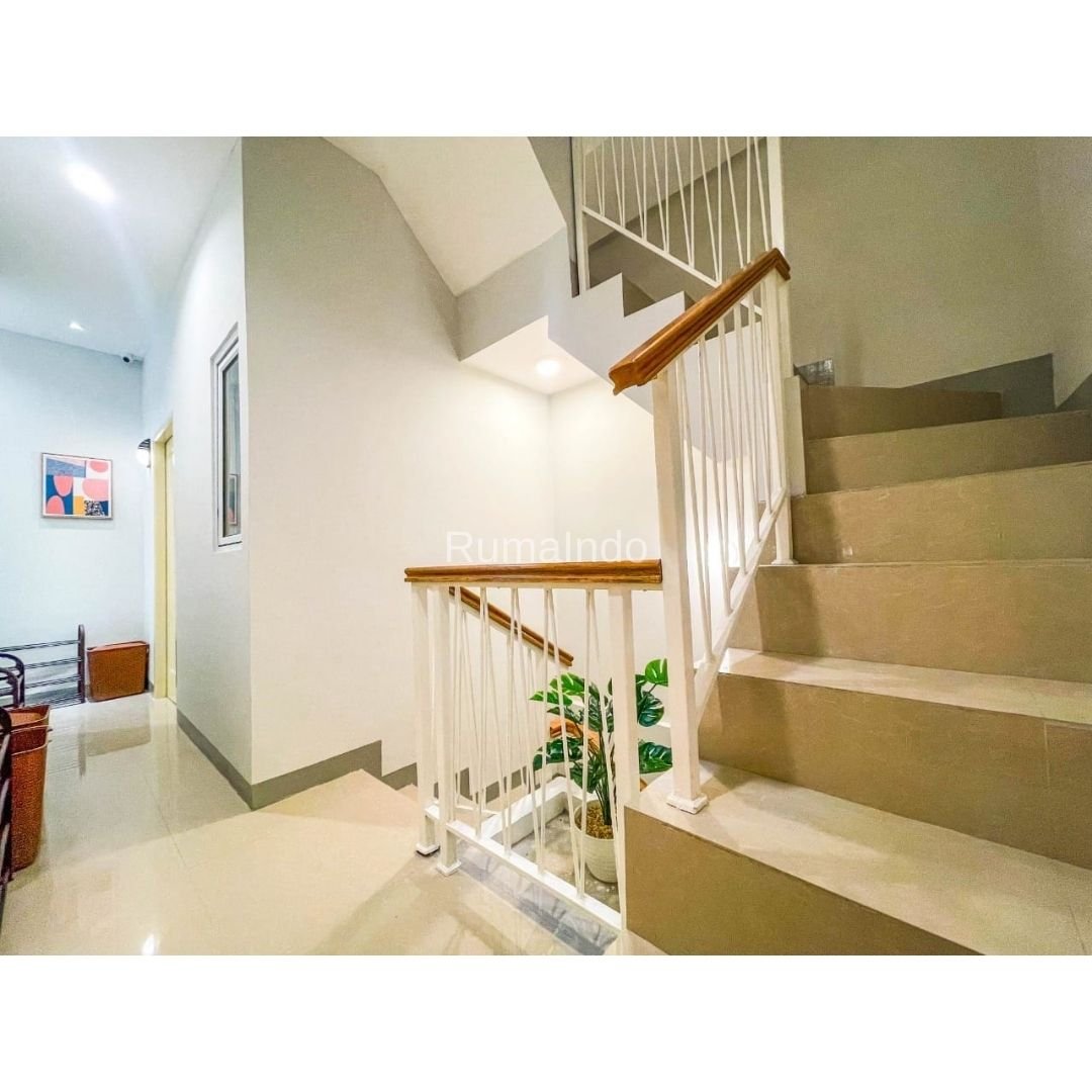 Dijual Murah Kost-Kostan Anti Pandemi di Tomang Grogol Jakarta Barat - 9